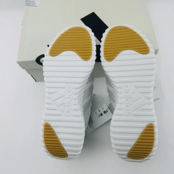 Adidas Women’s Kaptir flow sneaker White zero metallic New - Picture 4 of 4